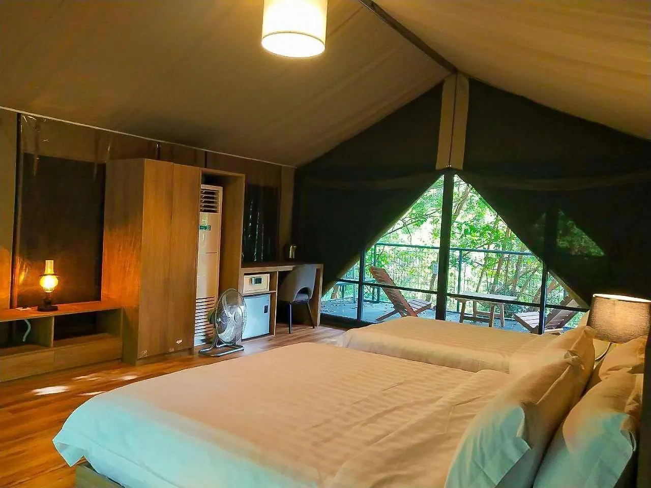 Boulder Valley Batu Ferringhi Luxury tent