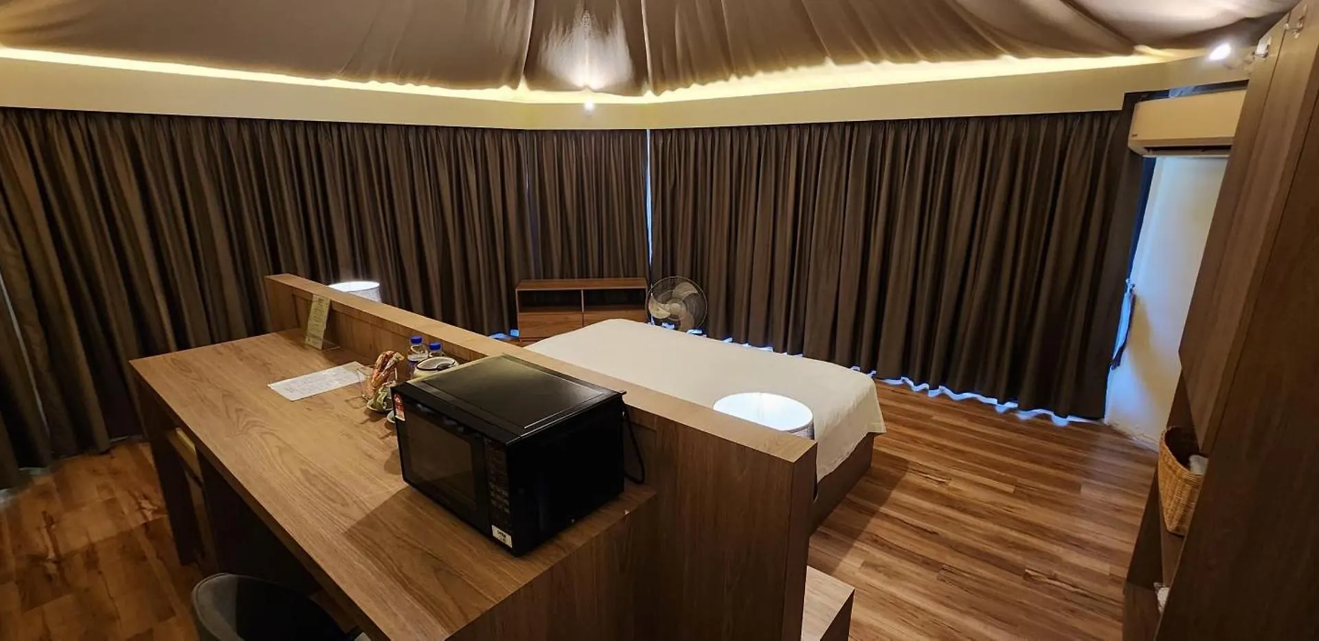 Boulder Valley Batu Ferringhi Luxury tent